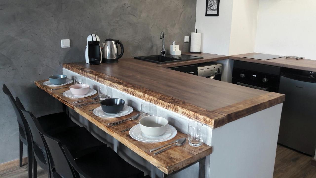 Apartment Silver In Wilanow *